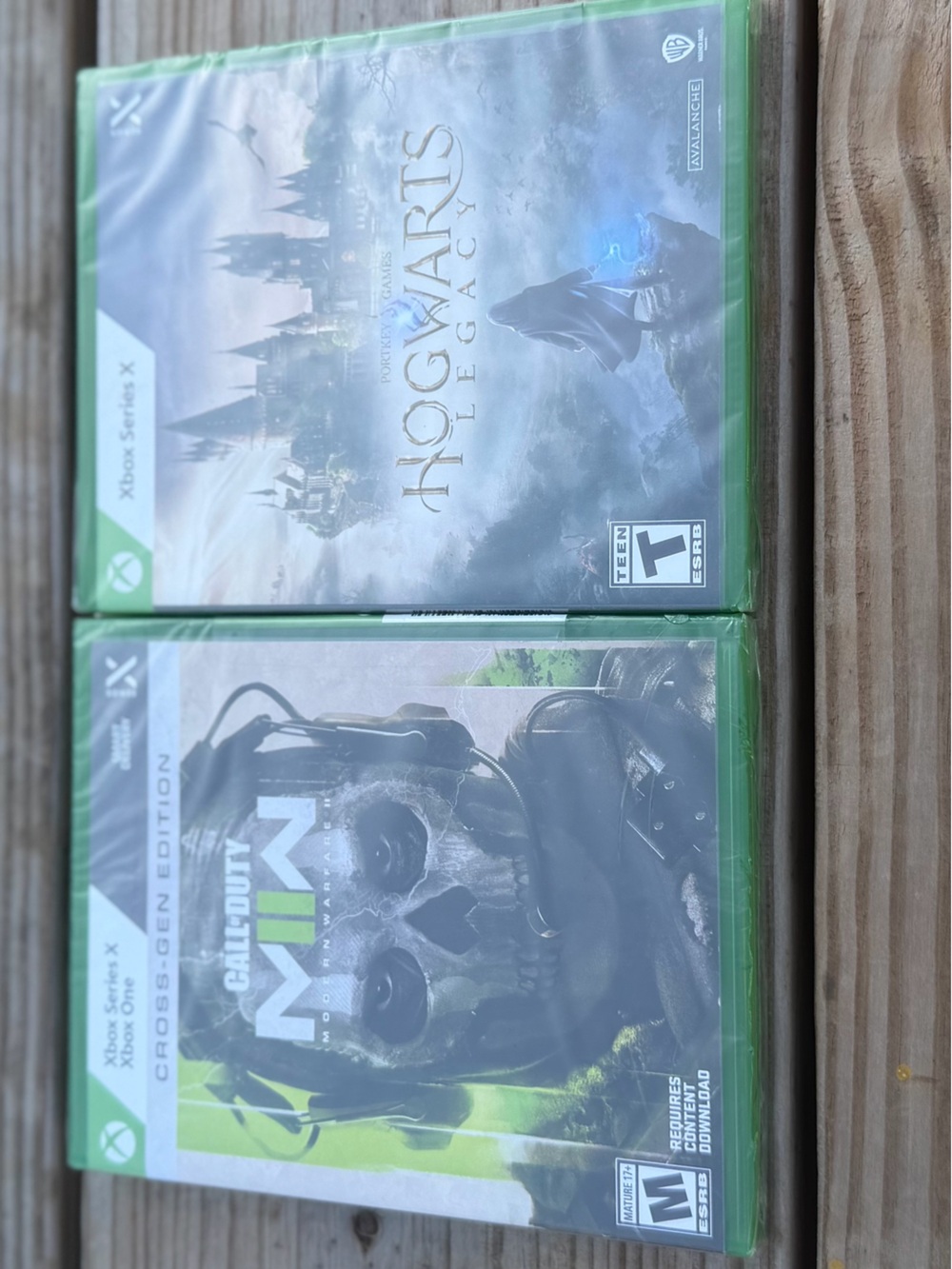Microsoft Xbox Series X Green Game Bundle - Hogwarts Legacy & Call of Duty